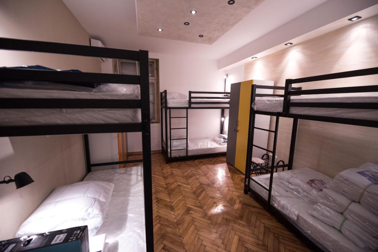 Hostel Evropa Nikšić Zewnętrze zdjęcie